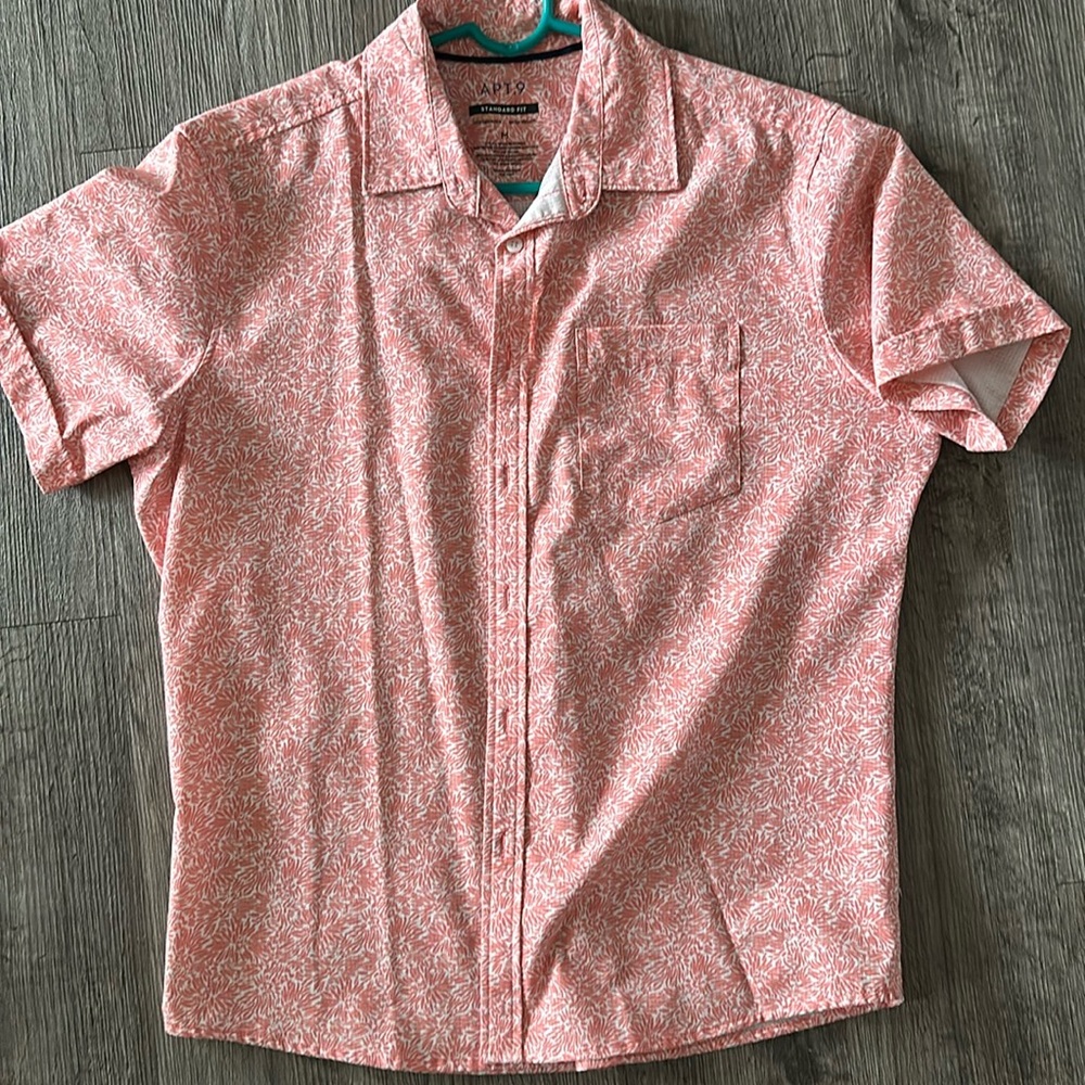Apt 9 Button Down Untucked Fit